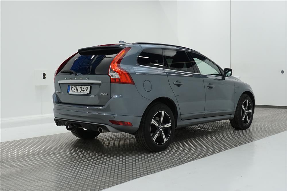 Volvo XC60 Momentum, R-Design, Classic