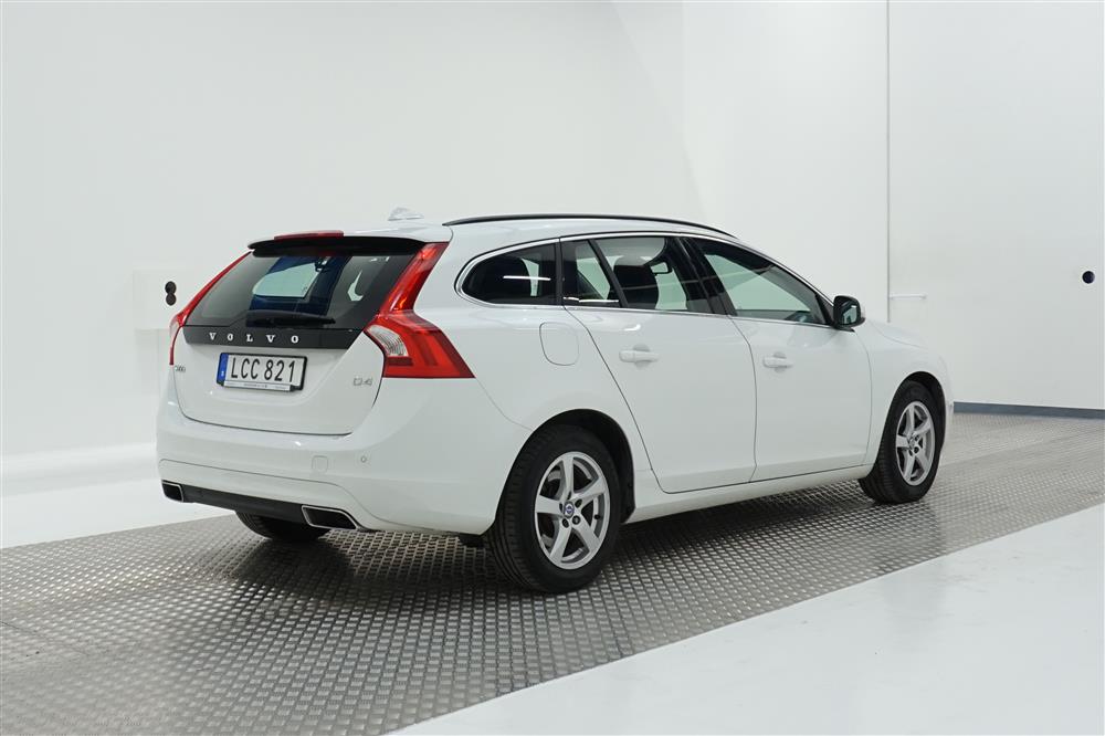 Volvo V60 Momentum