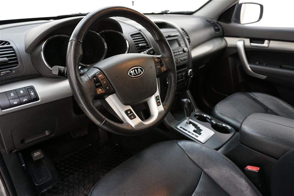 Kia Sorento 2.2 CRDi 4WD 7-sits 197hk Panorama Drag Skinn