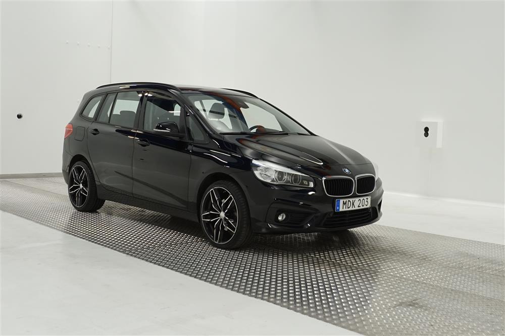 BMW 218 Advantage