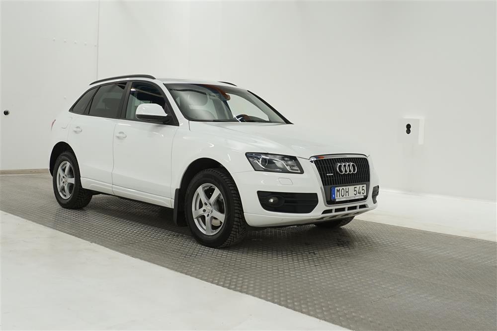 Audi Q5 2.0 TDI Quattro 170hk Skinn/Alcantara Drag