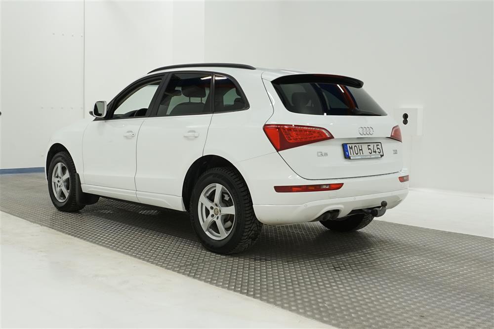 Audi Q5 2.0 TDI Quattro 170hk Skinn/Alcantara Drag