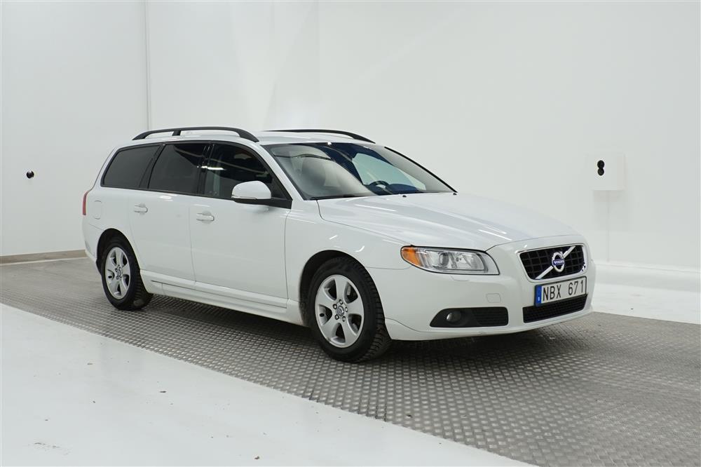 Volvo V70 T4 Momentum 180hk Skinn Välservad