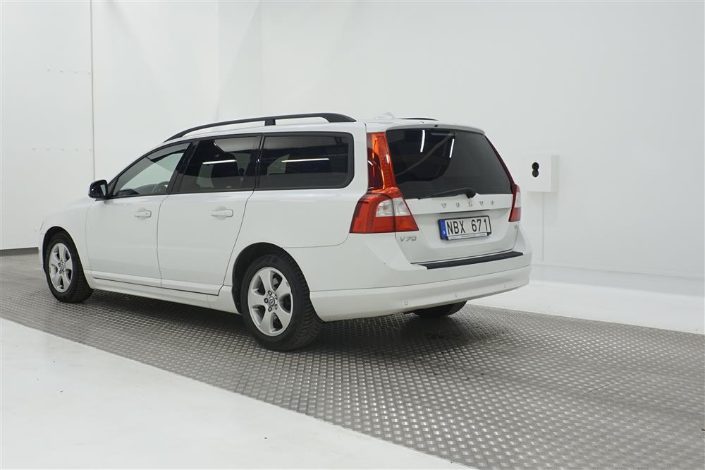 Volvo V70 T4 Momentum 180hk Skinn Välservad