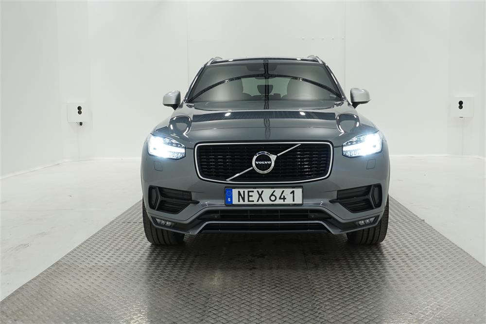 Volvo XC90 R-Design