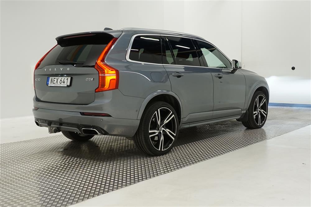 Volvo XC90 R-Design