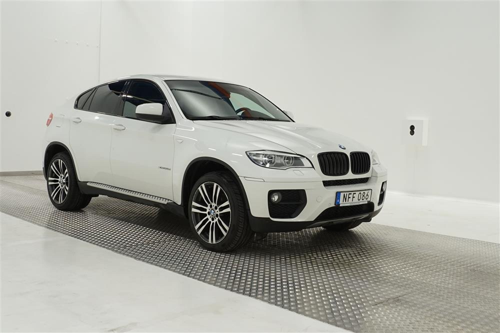 BMW X6 30d xDrive M-Sport Skinn Navi Svart Innertak Nyservad