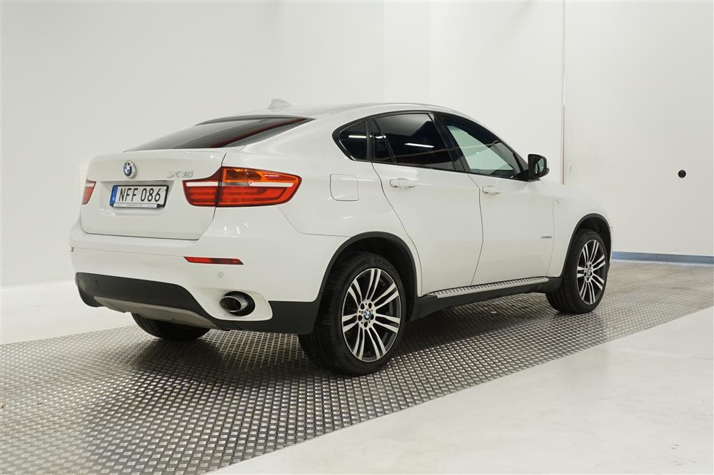 BMW X6 30d xDrive M-Sport Skinn Navi Svart Innertak Nyservad