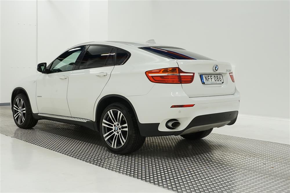 BMW X6 30d xDrive M-Sport Skinn Navi Svart Innertak Nyservad