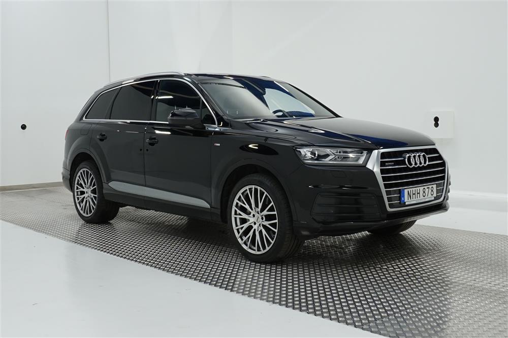 Audi Q7 Sport Edition, S-Line