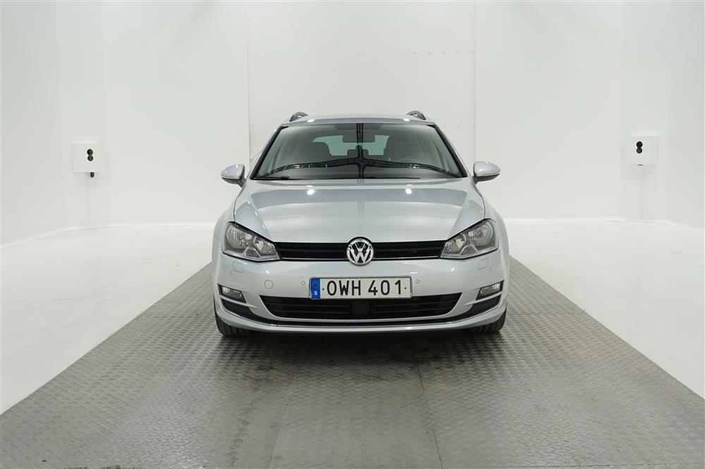 Volkswagen Golf 2.0 Sportscombi EU6 M-Värm P-sensor Carplay