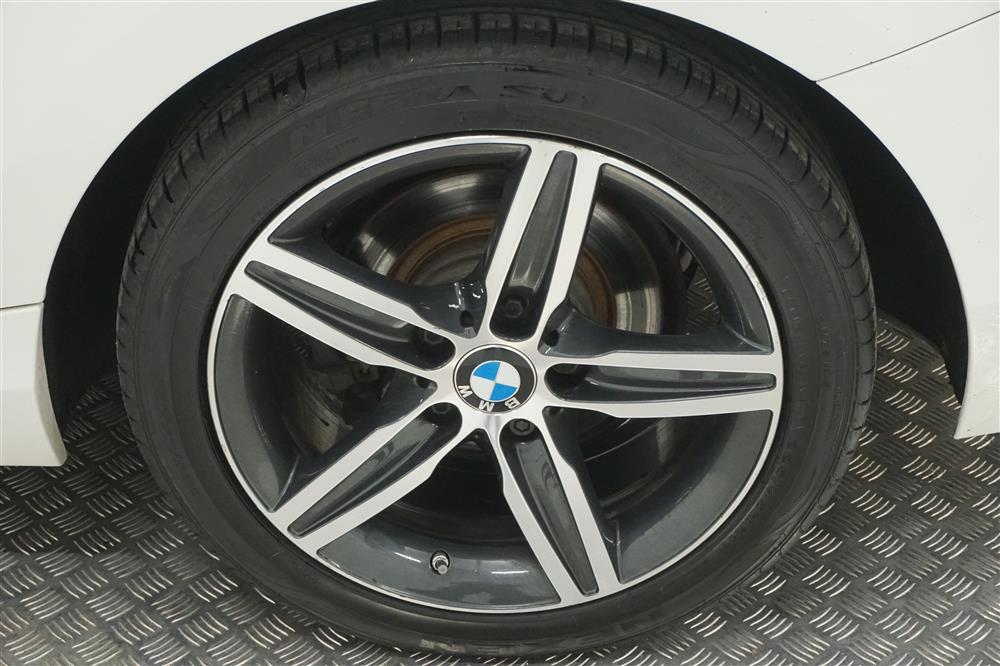 BMW 218 Sport line