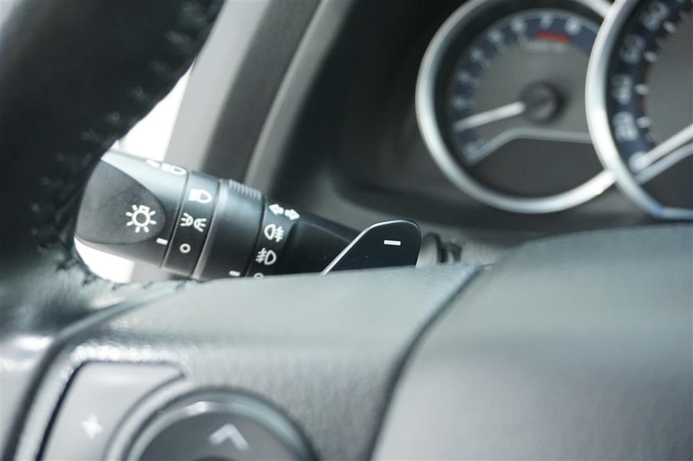 Toyota Auris 1.6  Aut Fullservad Backkamera Bluetooth 132hk