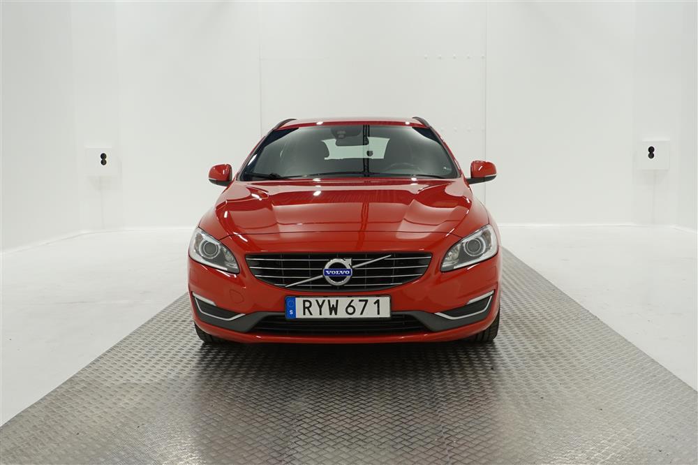 Volvo V60 Momentum