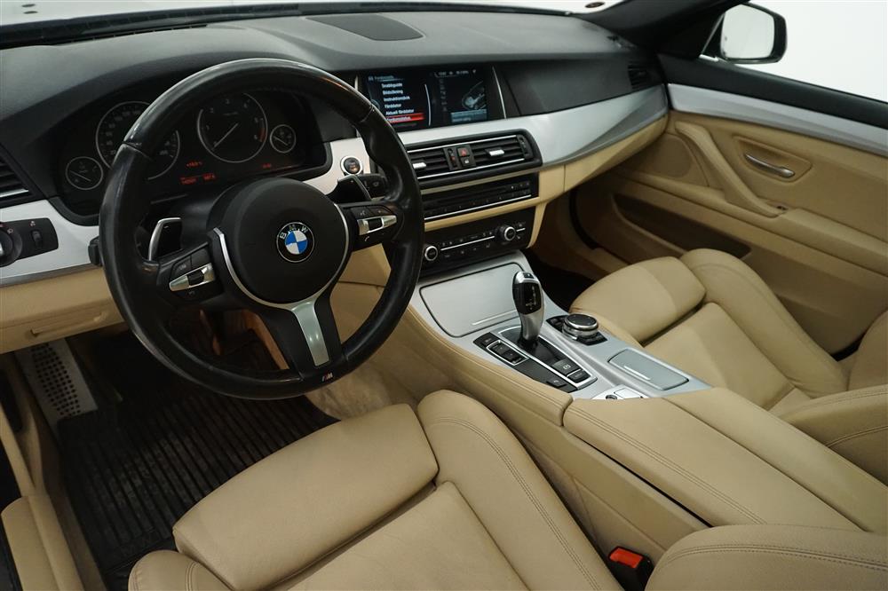 BMW 520 d Touring M Sport Pano Skinn Drag 190hk