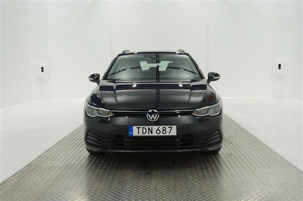 Volkswagen Golf 1.5 TSI ACT Comfort Navi  150hk Endast 70Mil