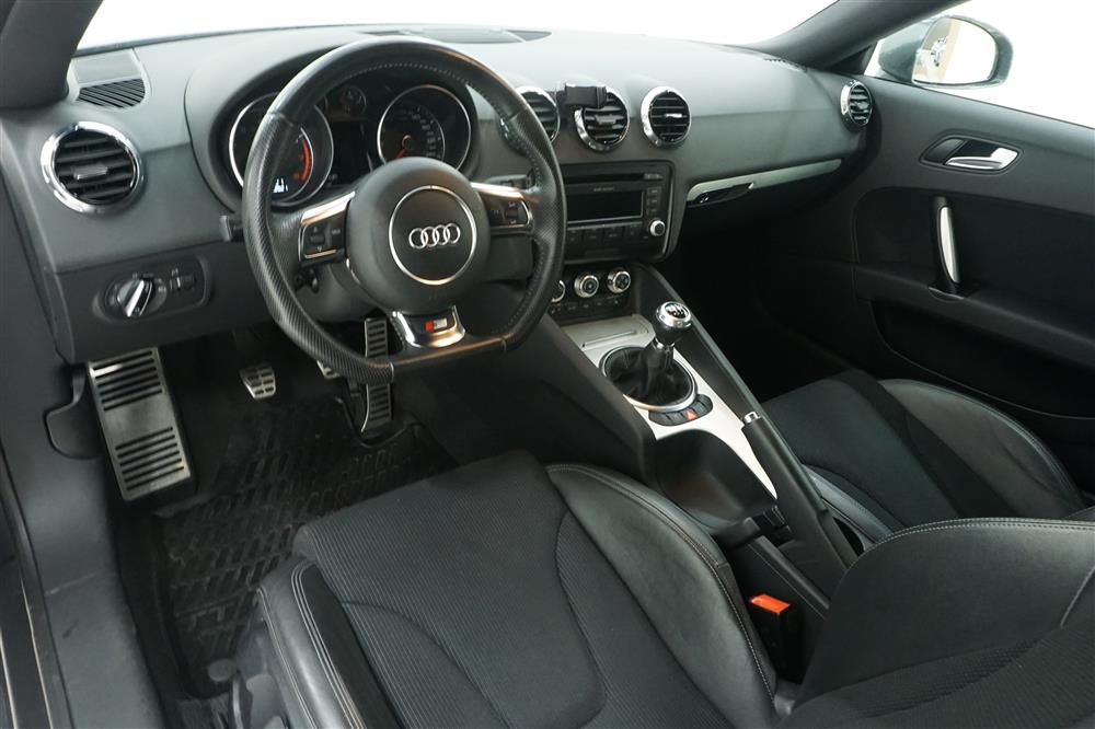 Audi TT S-Line, Comfort