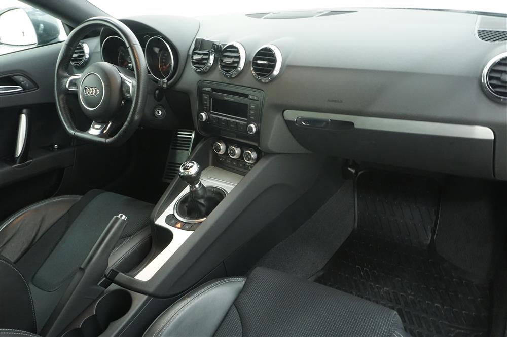 Audi TT S-Line, Comfort