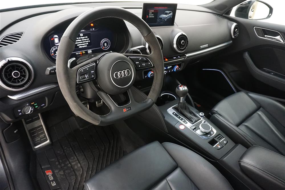 Audi RS3 2.5 TFSI 400hk Quattro Cockpit RS-Paket B&O Sv-Såld