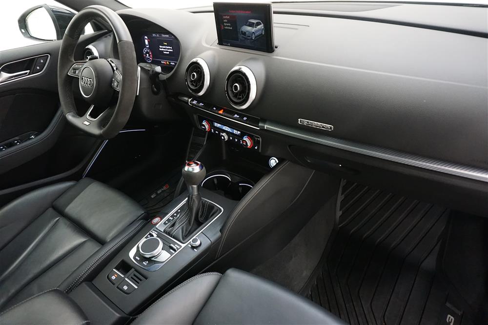 Audi RS3 2.5 TFSI 400hk Quattro Cockpit RS-Paket B&O Sv-Såld