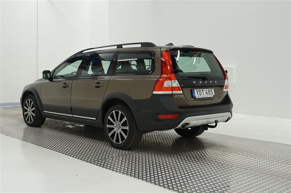 Volvo XC70 Dynamic Edition, Momentum, Classic