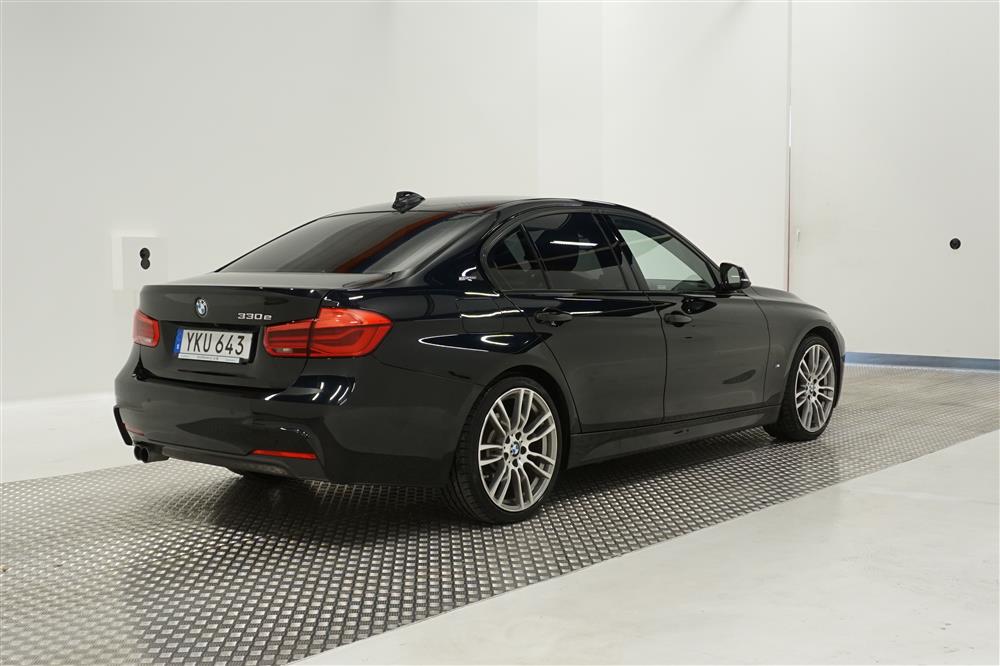 BMW 330e M Sport