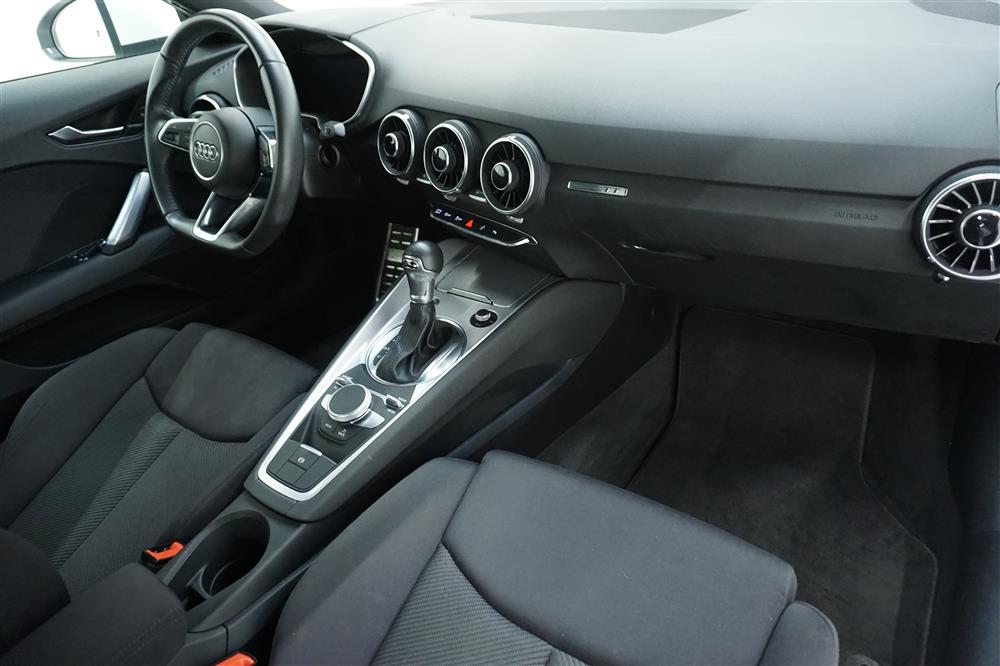 Audi TT Coupé 1.8 TFSI Eu6 180hk  Cockpit Välservad PDC