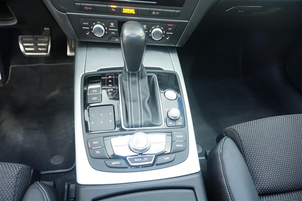 Audi A6 2.0 TDI 190hk Quattro S-Line D-Värm GPS Matrix 0,51l