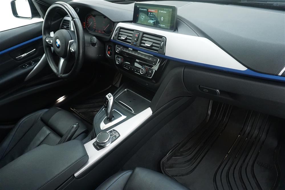 BMW 320d 190hk xDrive M-Sport Skinn Navi HUD 0.53l/mil