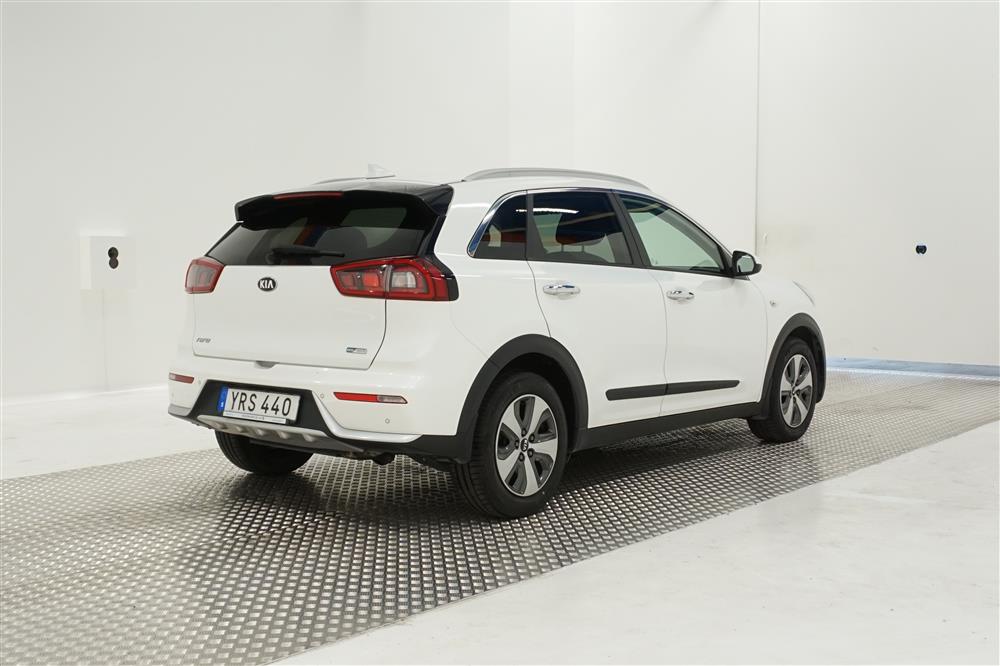 Kia Niro EX, GLS