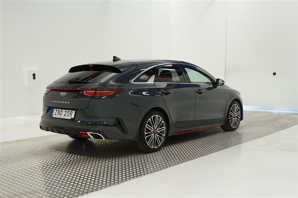 Kia ProCeed