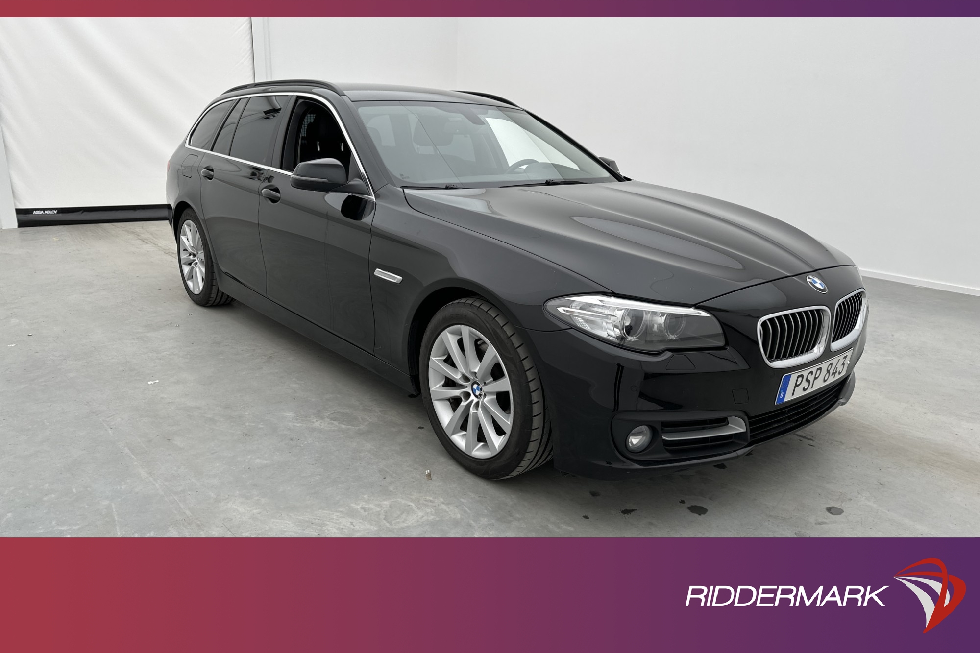 BMW 520d Touring 190hk xDrive Dragkrok Skinn 0.5l/mil