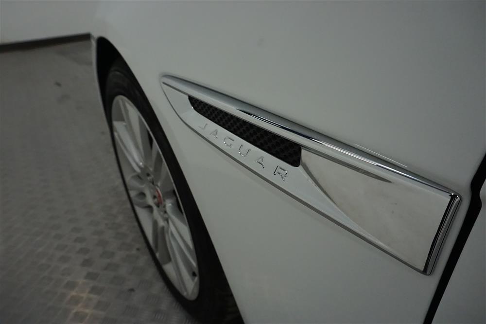 Jaguar XE 2.0D (180hk)