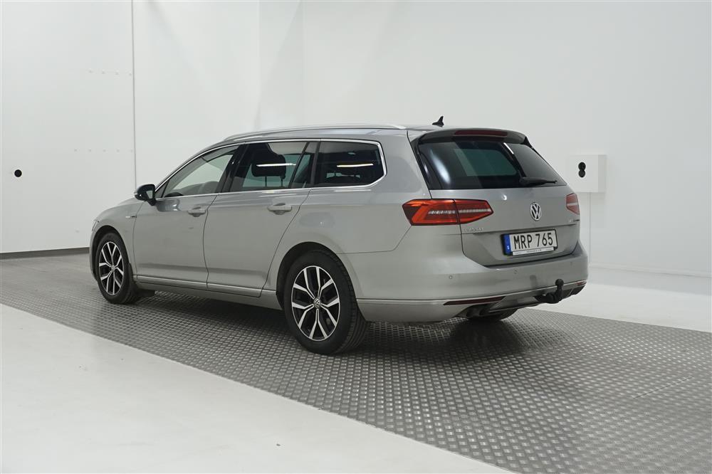 Volkswagen Passat 2.0 TDI 4M 190hk Executive Värmare Navi 