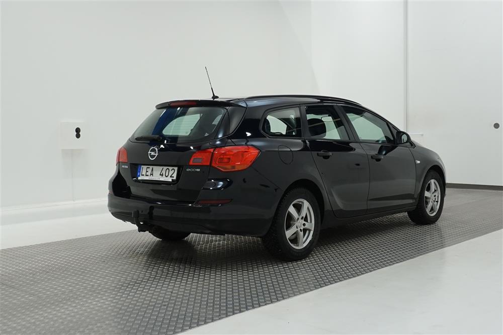 Opel Astra 1.7 CDTI eco Sports Tourer 125hk M-värm Drag