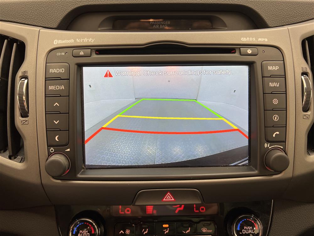 Kia Sportage 2.0 CRDi AWD 184hk Panorama Kamera Navi Skinn