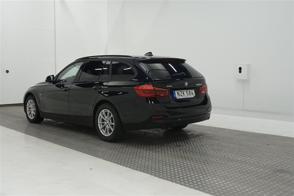 BMW 320d 190hk xDrive Touring Sport Navi P-sens Nyservad