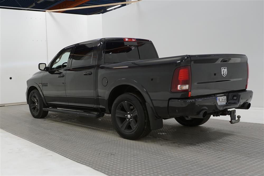 Dodge Ram Sport 5.7 Eu6 4WD Luftfjädring Taklucka Drag Moms 