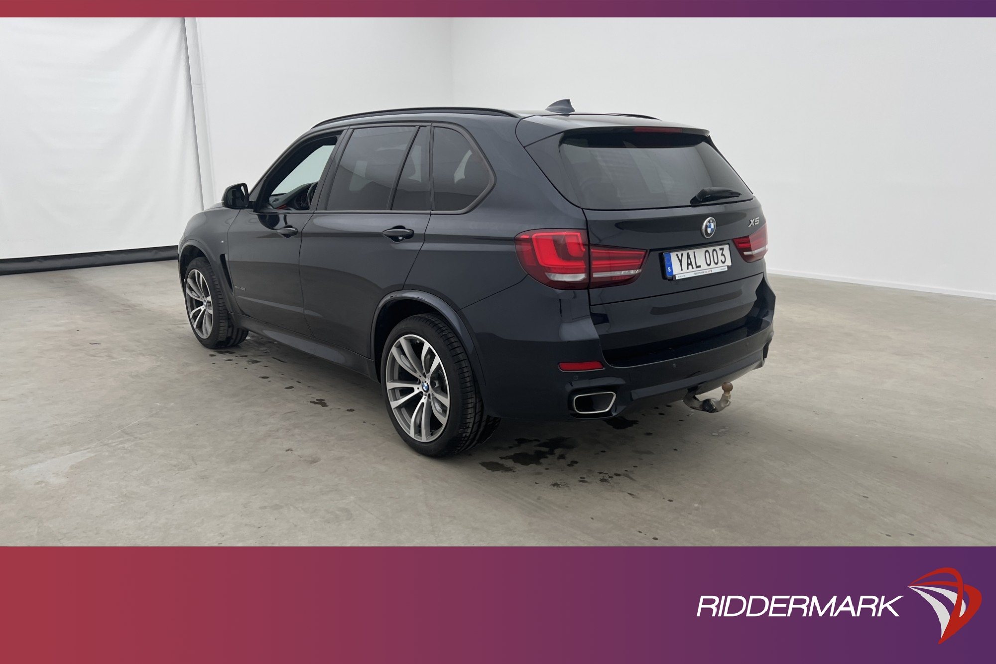 BMW X5 xDrive40d M Sport 7-sits Pano Värm Navi Komfort Drag