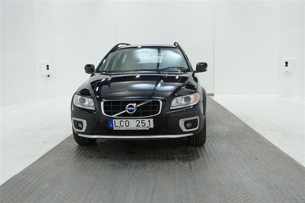 Volvo XC70 D5 AWD Summum Värmare Taklucka 9397 Mil 205hk