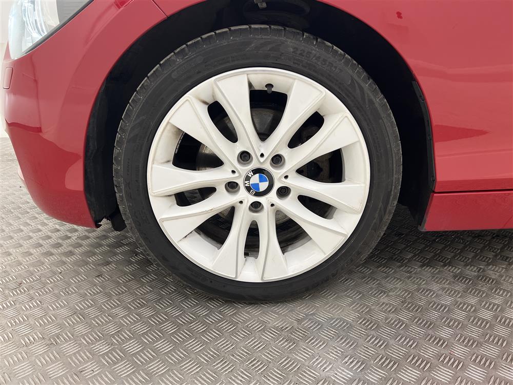 BMW 120d 5dr 184hk Sport line Hifi Navi PDC Nyservad