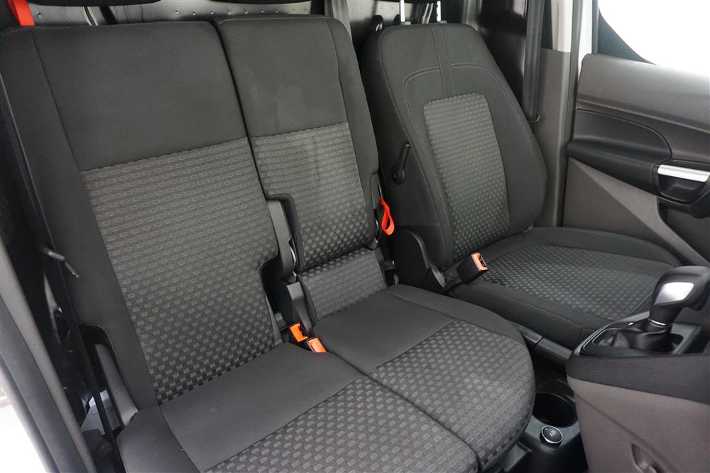 Ford Transit Connect 1.5 TDCi (100hk) Värmare Drag Aut Eu6 