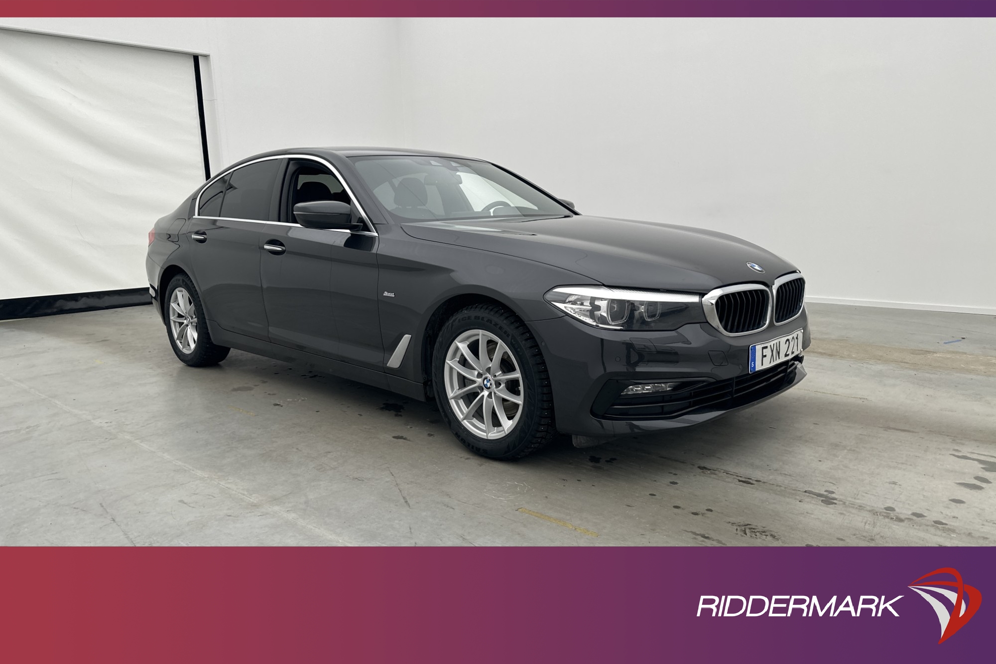 BMW 520 d 190hk xDrive Sport Line Backkamera 0,45l/mil