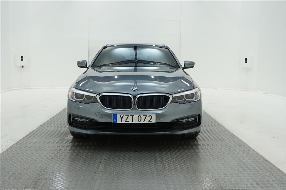 BMW 530e iPerformance 252hk Sport line HiFi Navi Backkamera