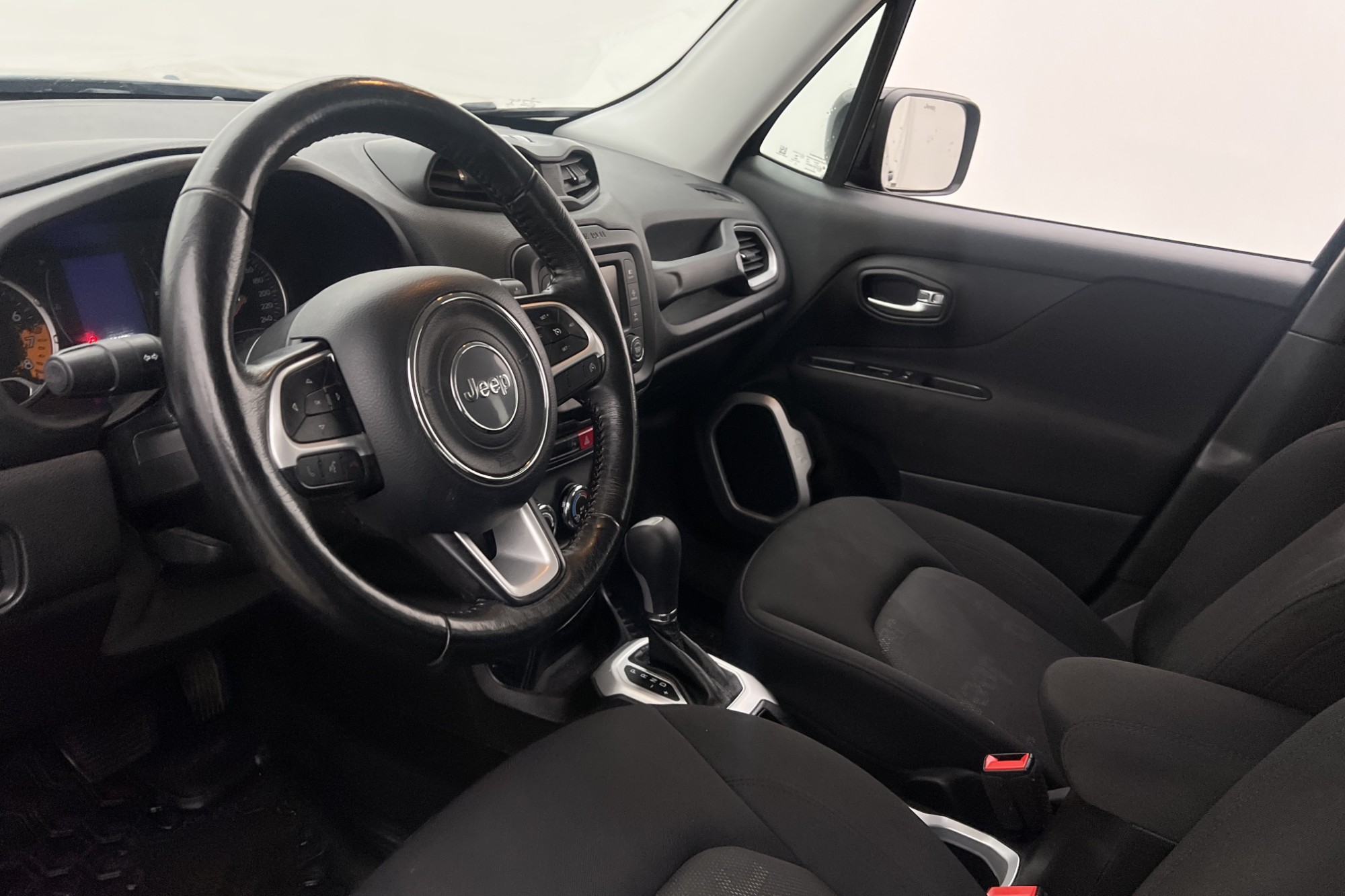 Jeep Renegade 1.4 DCT 140hk Longitude Rattvärme Dragkrok