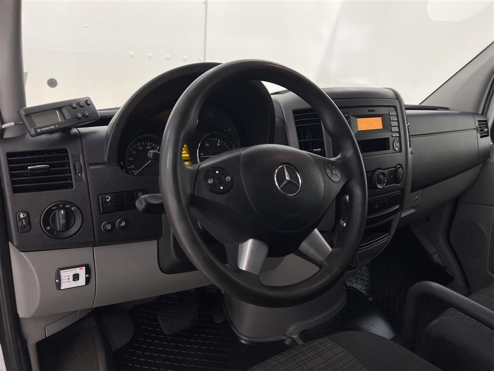Mercedes-Benz Sprinter 316 CDI Automat Kylbil Värmare Moms 