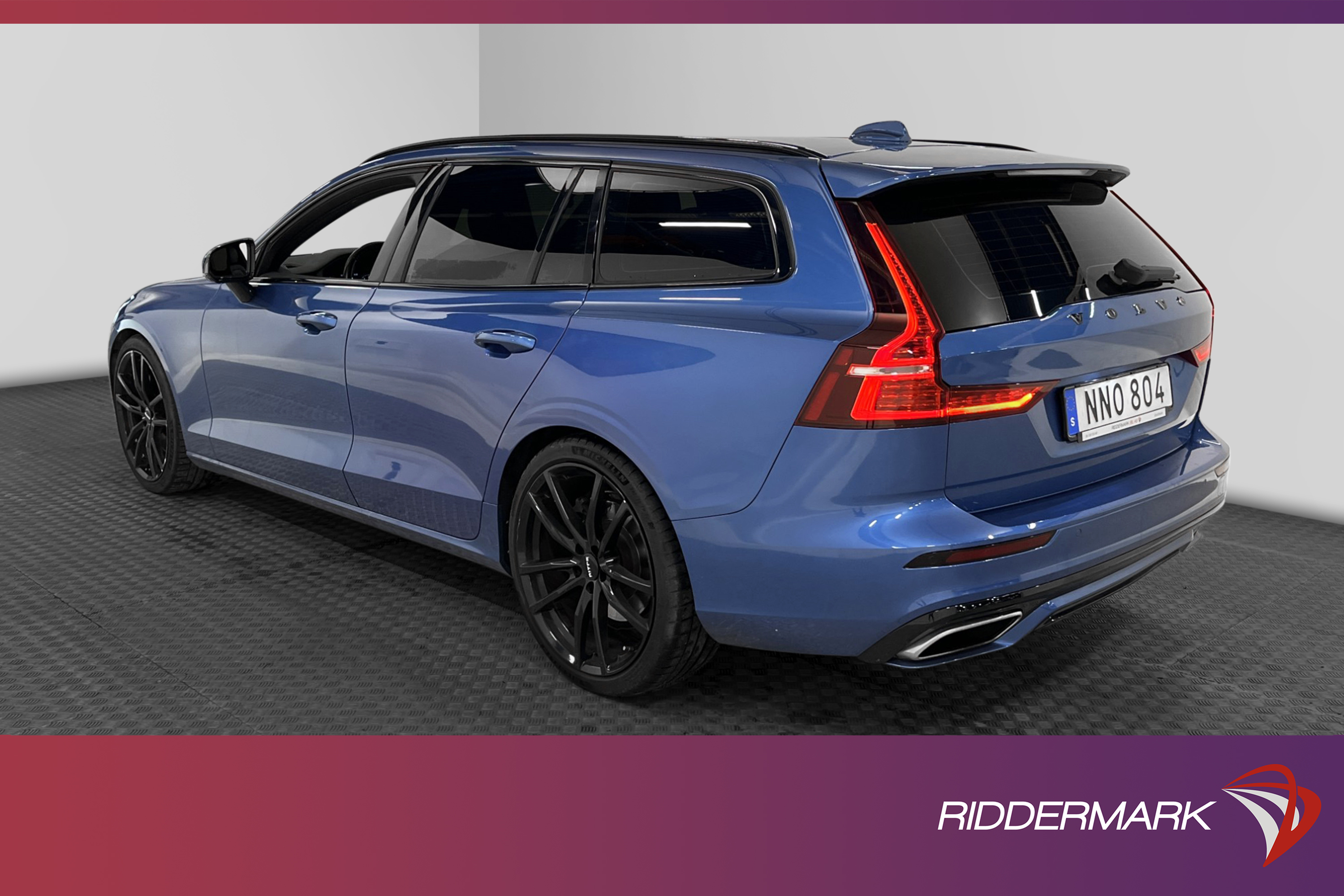 Volvo V60 T6 310hk AWD R-Design P-Värmare H/K Skinn VOC