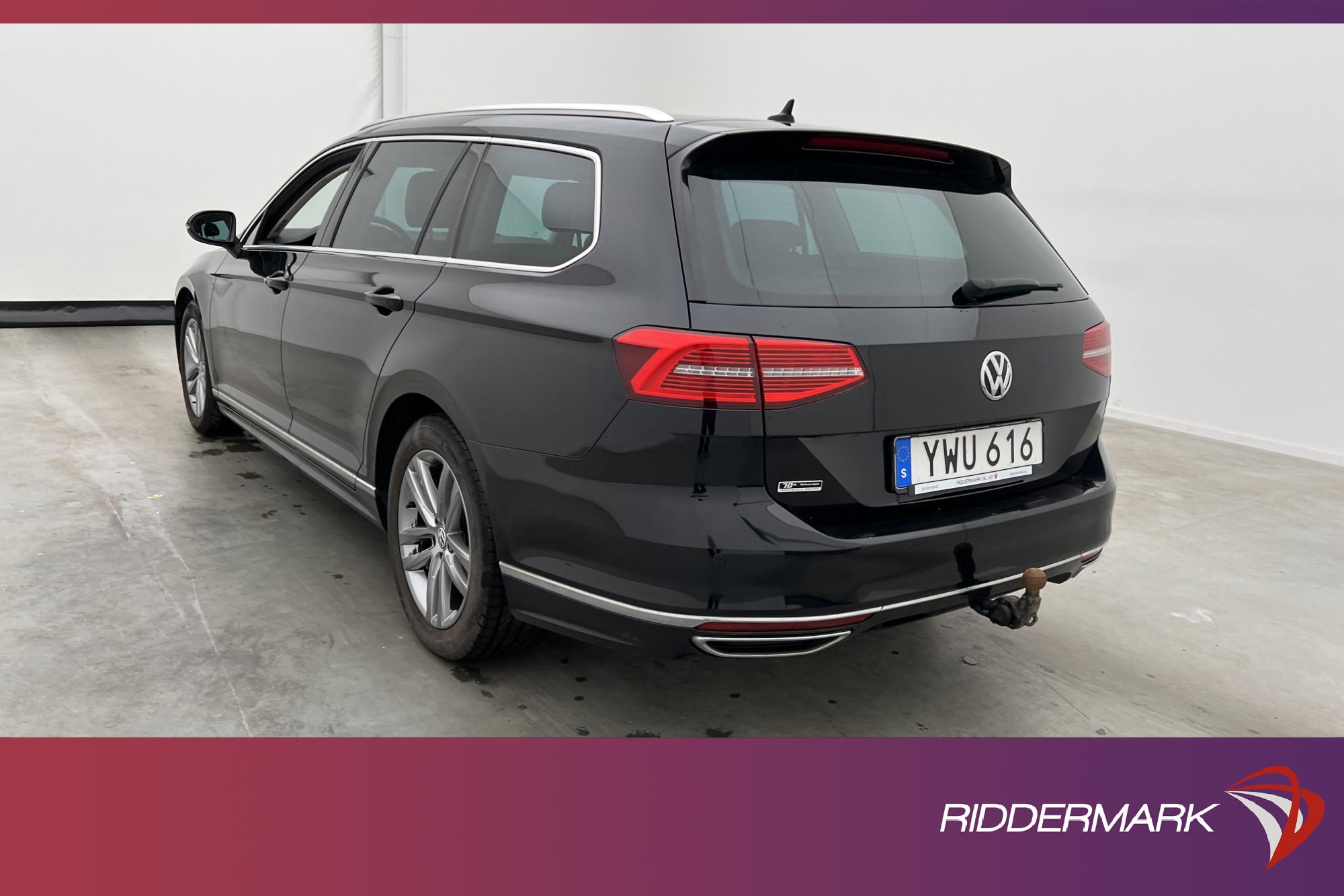 Volkswagen Passat SC 190hk R-Line Pano Cockpit Värm Kamera