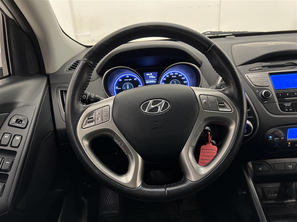 Hyundai ix35 2.0 CRDi 184hk 4WD M-värm Drag P-sensorer