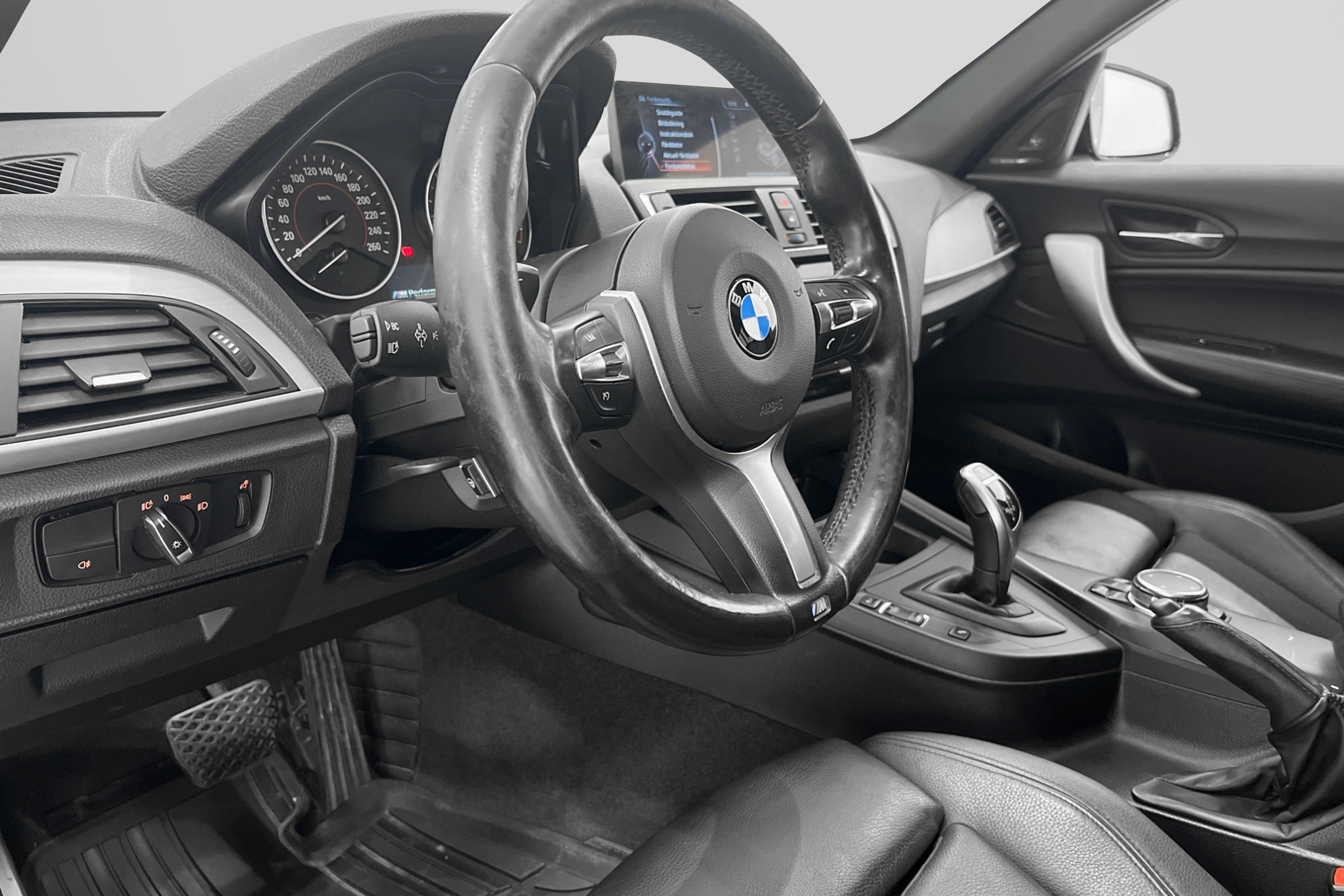 BMW M135i xDrive 326hk  Navi H&K Taklucka B-kamera Rattvärme